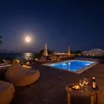 Villa Black Pearl - Sea Front *