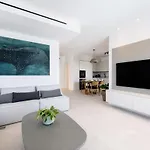 Villa Black Pearl - Sea Front *