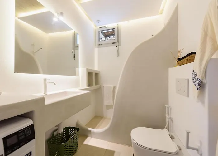 Black Pearl - Sea Front