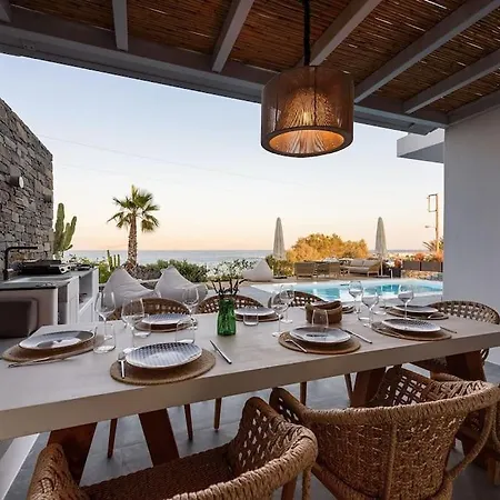 Black Pearl - Sea Front