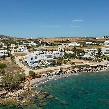 Black Pearl - Sea Front Villa *