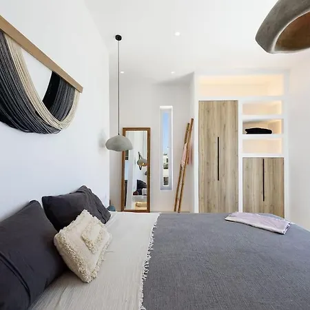 Black Pearl - Sea Front Ambelas