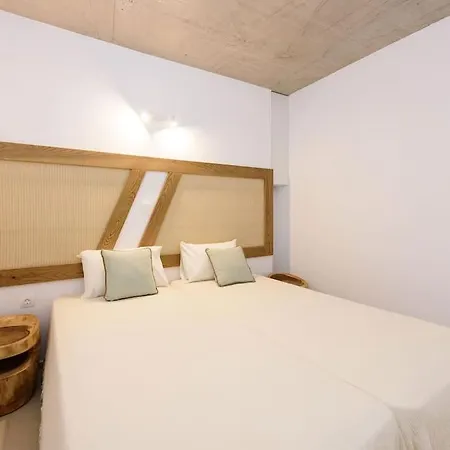 Villa Black Pearl - Sea Front Ampelas