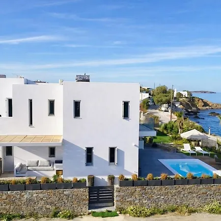 Black Pearl - Sea Front Villa Ampelas