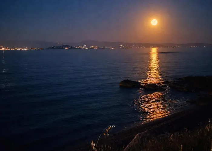 Black Pearl - Sea Front Βίλα Αμπελάς